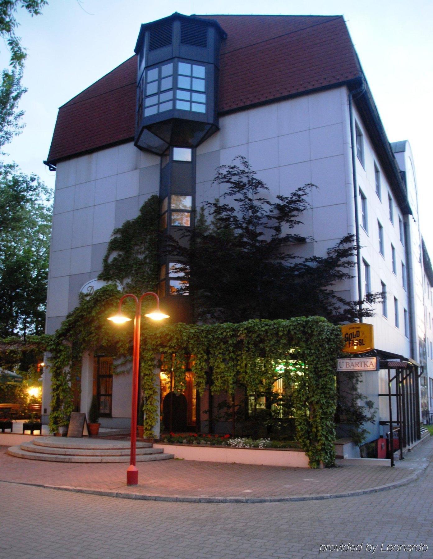 Go Cracow Resort Cracóvia Exterior foto